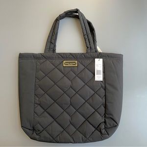 NWT Marc Jacobs Quilted Medium Tote in Black